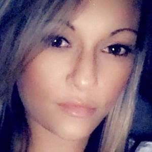 Meet your Posher, Tanisha